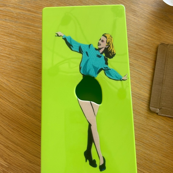 Pinup girl Tissue Box Cover Resin New in Box - Picture 12 of 14